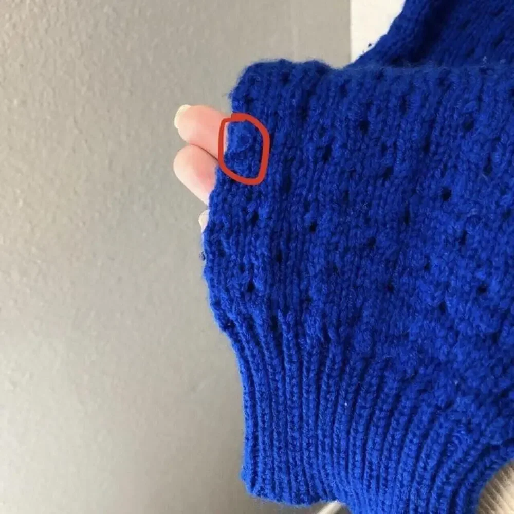 Vintage Midwest Traders Size Medium Blue Knit Sweater Cozy Winter Preppy Warm